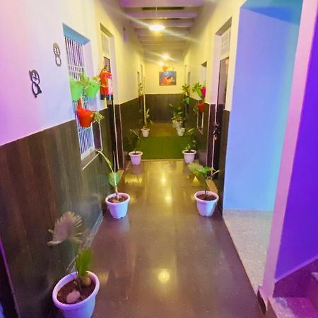 Ram Paying Guest House & Hostel Near By Krishna Janmabhoomi Матхура Экстерьер фото